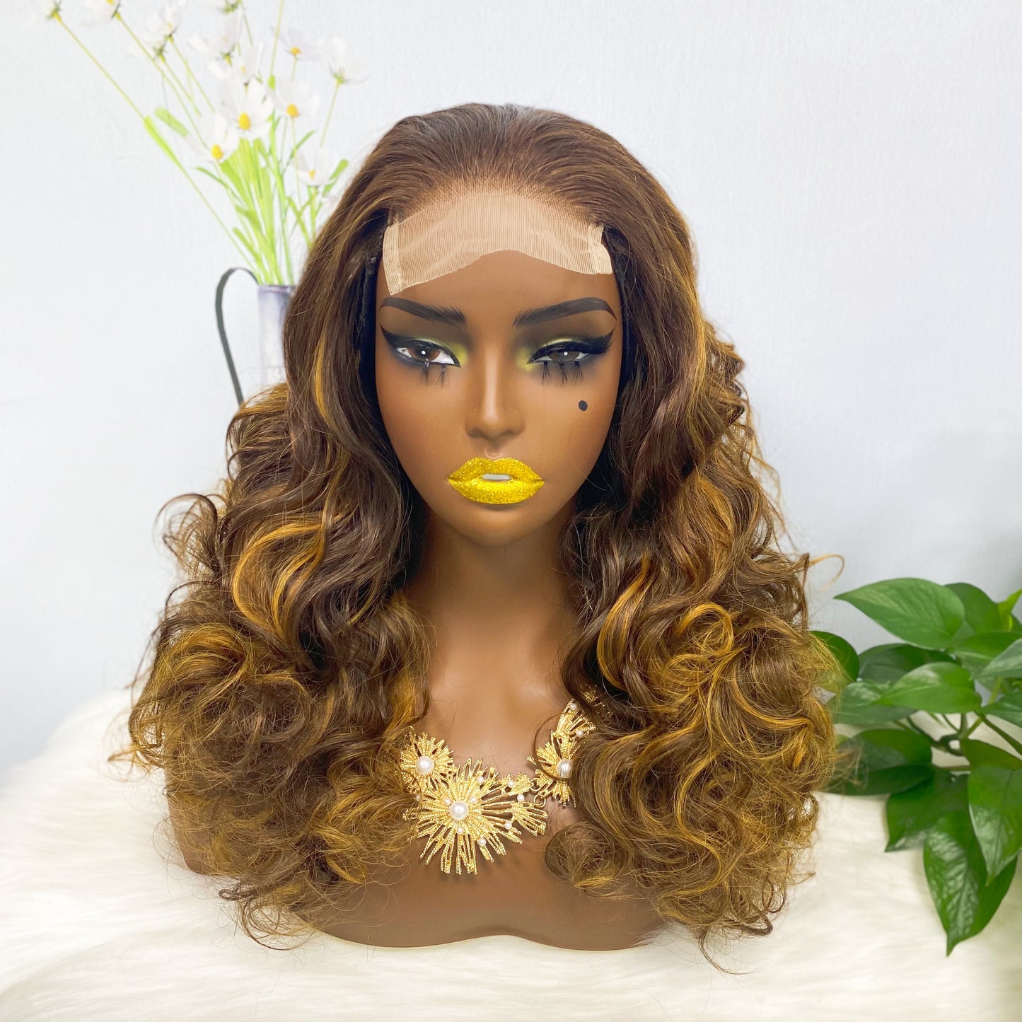 DD 4*4 Lace Wig Fumi Perruque de cheveux humains Couleur P4/27# 250% Densité