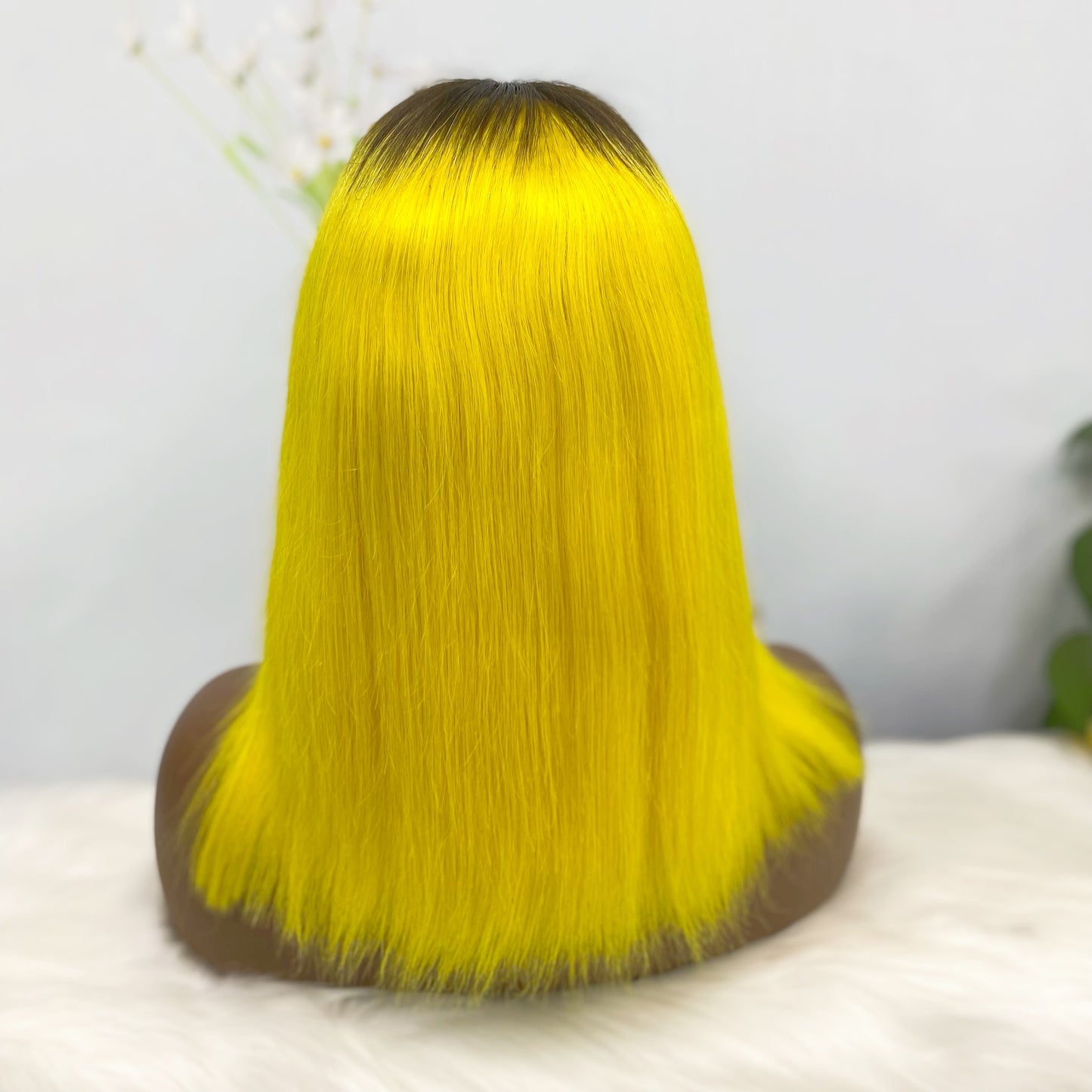 13*4 BoB Wig Perruques droites Couleur T1B/Jaune Densité 200%
